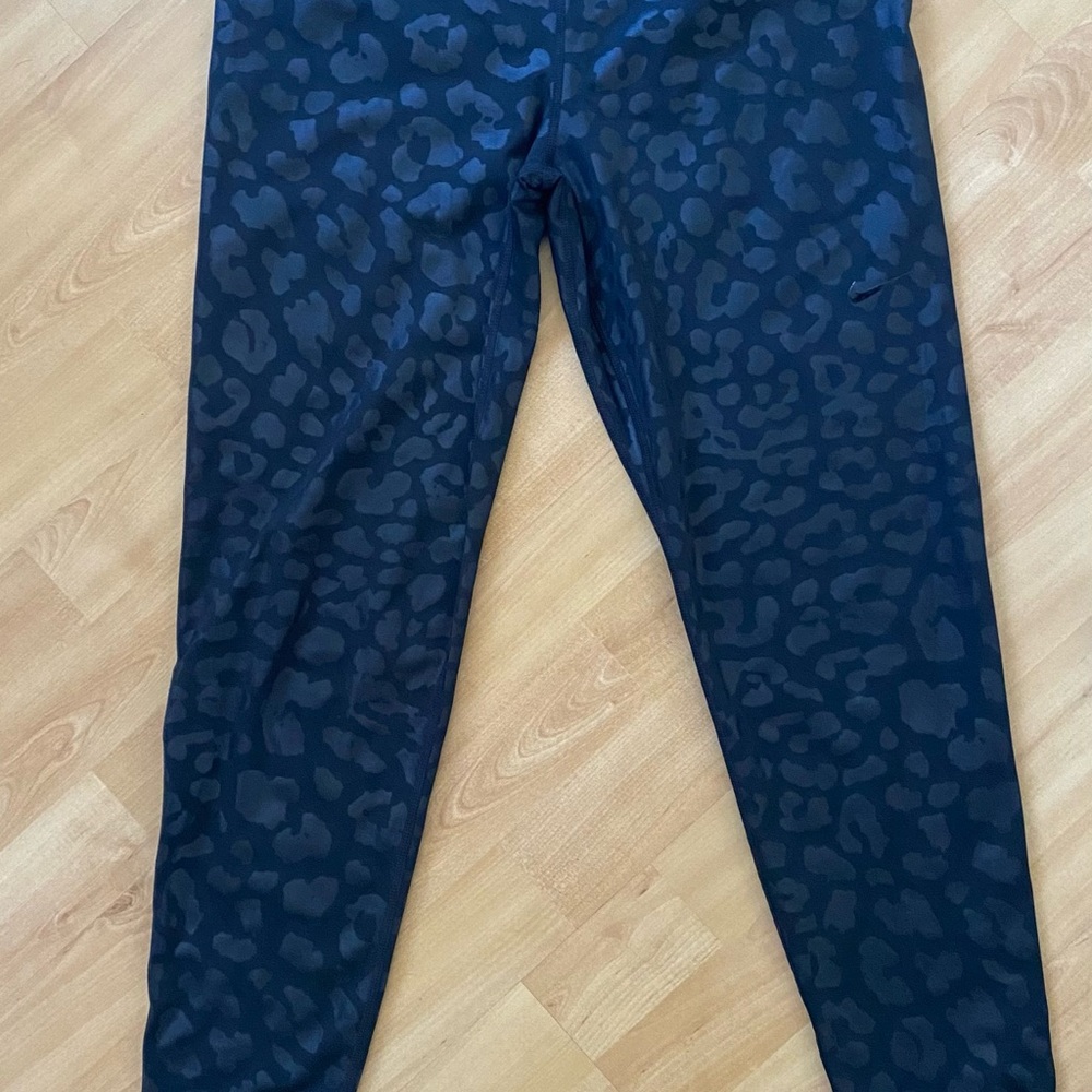 Nike Pro Dri-FIT Black Leggings